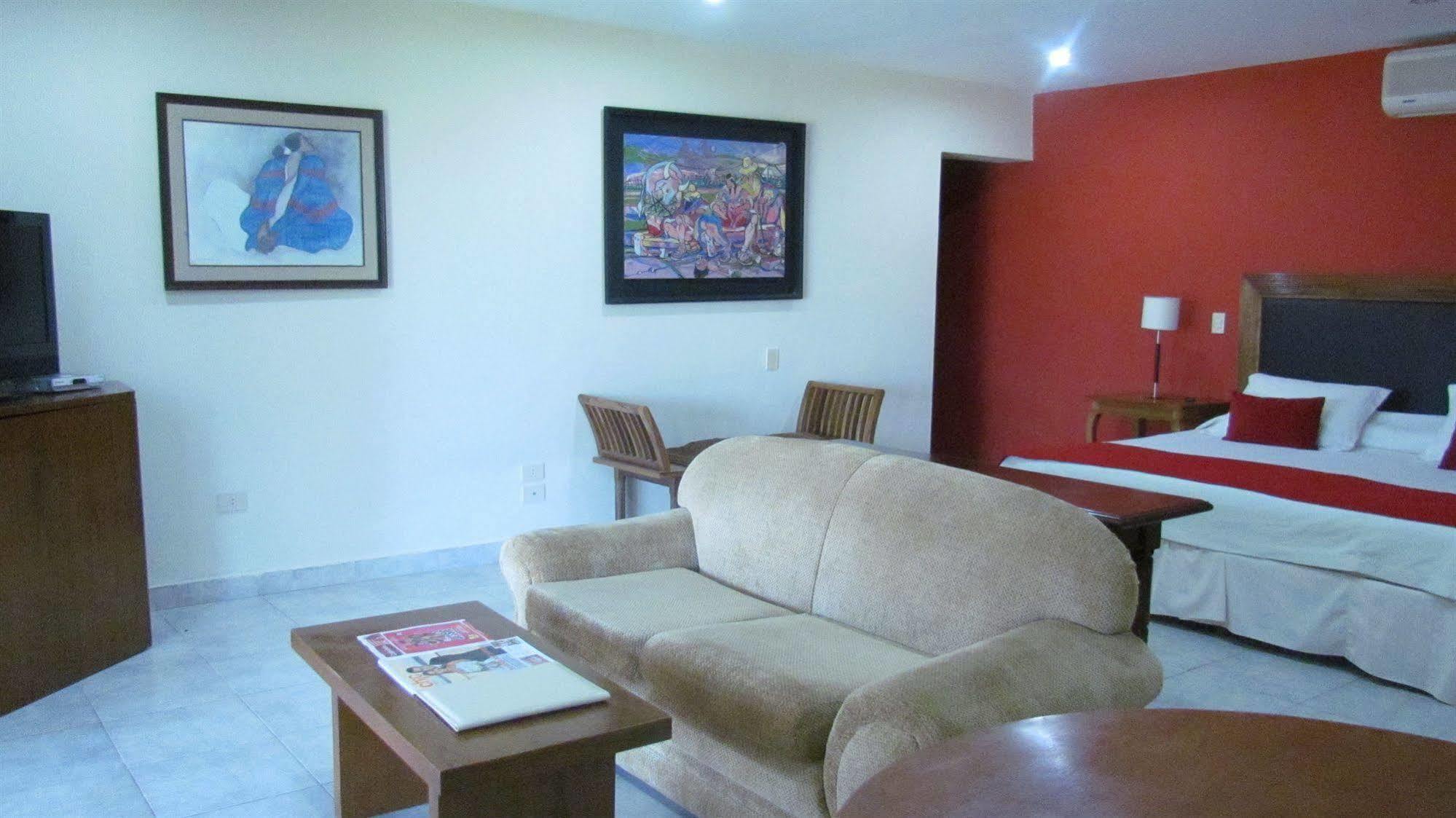 Terrazas Del Sol Apart-Hotel Lambare エクステリア 写真